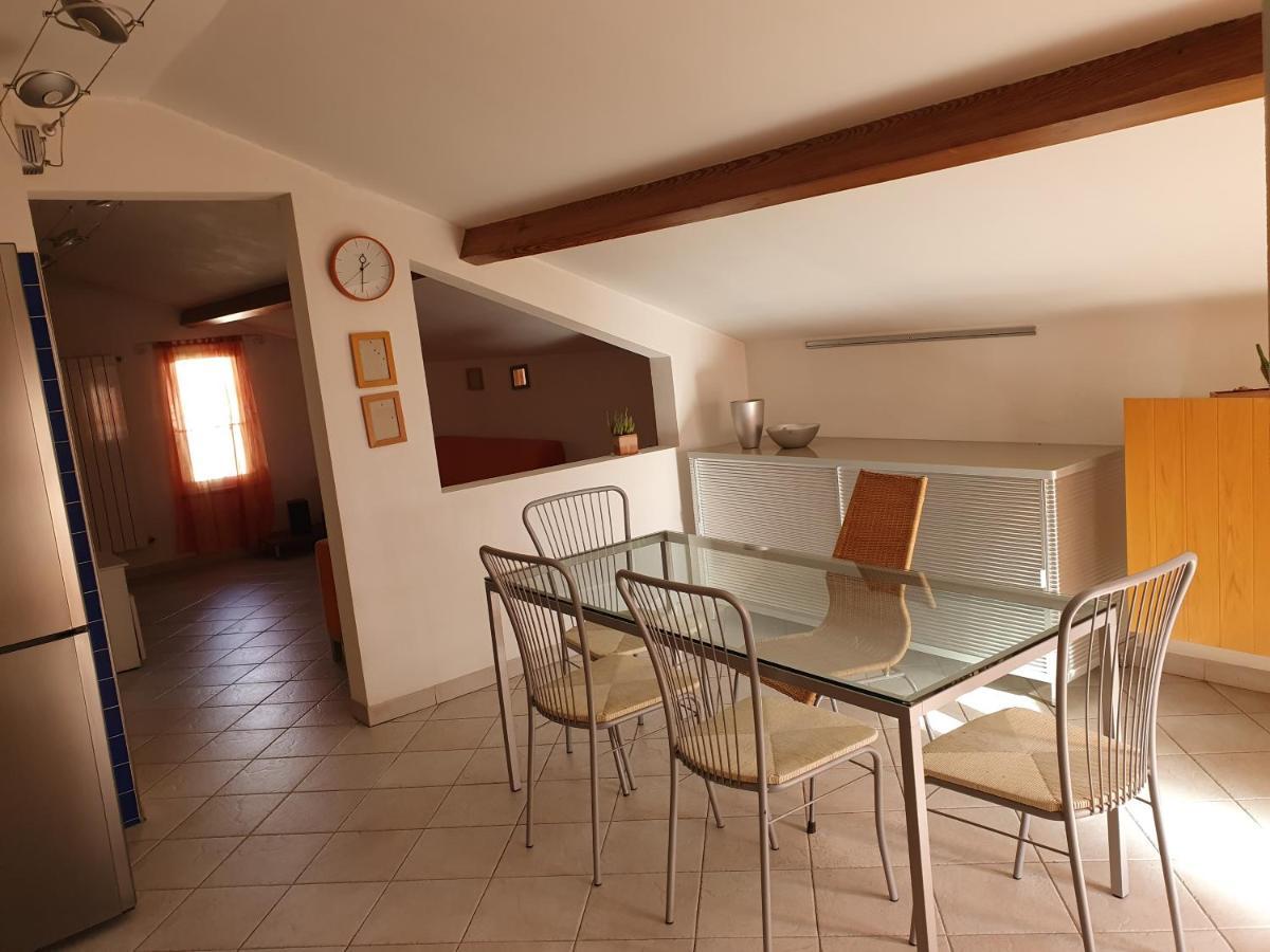 Appartement La mansarda à Savone Extérieur photo